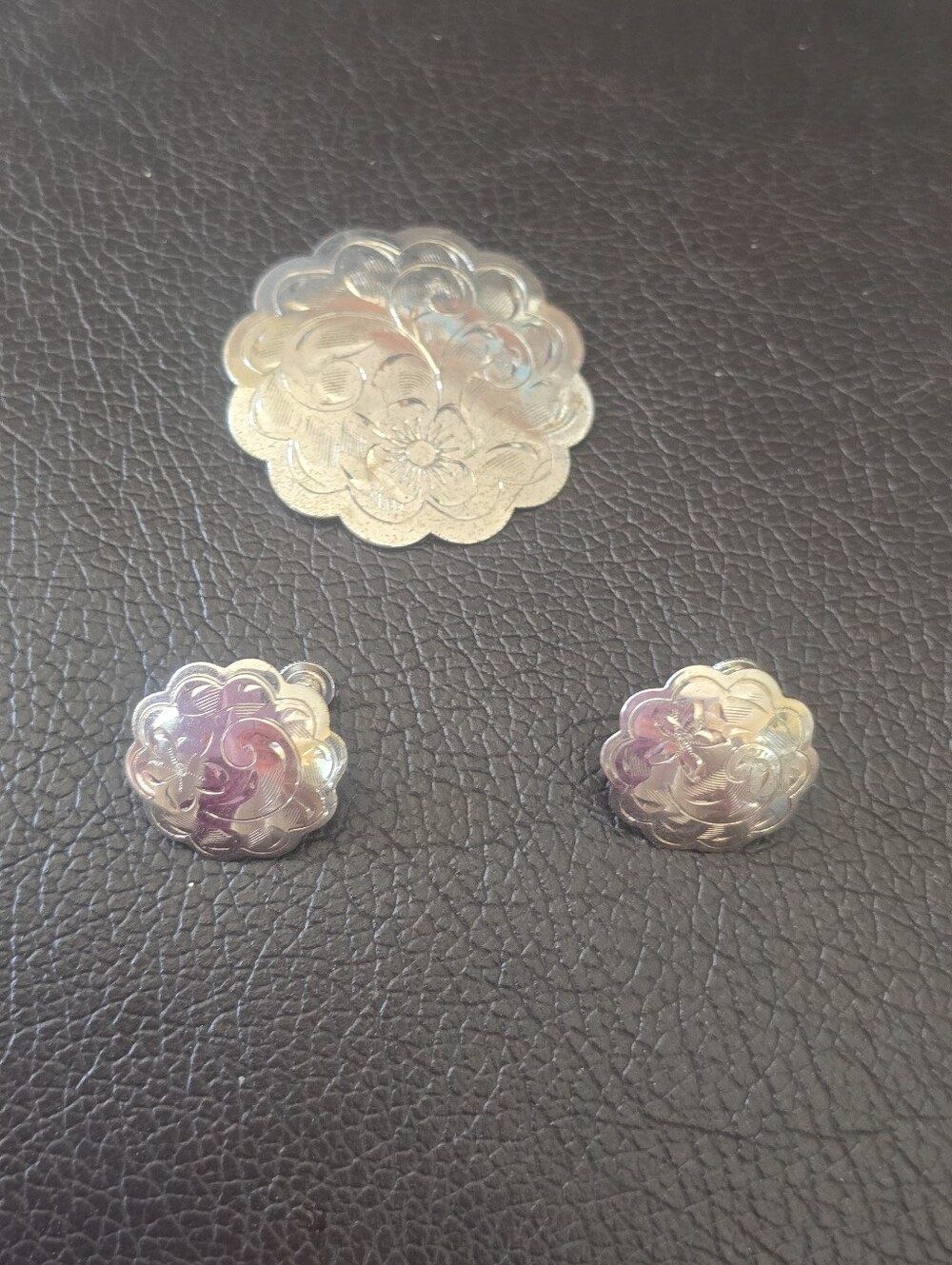 Sterling Silver 925 Floral Scalloped Screw Back Earrings and Brooch Jewelry Set